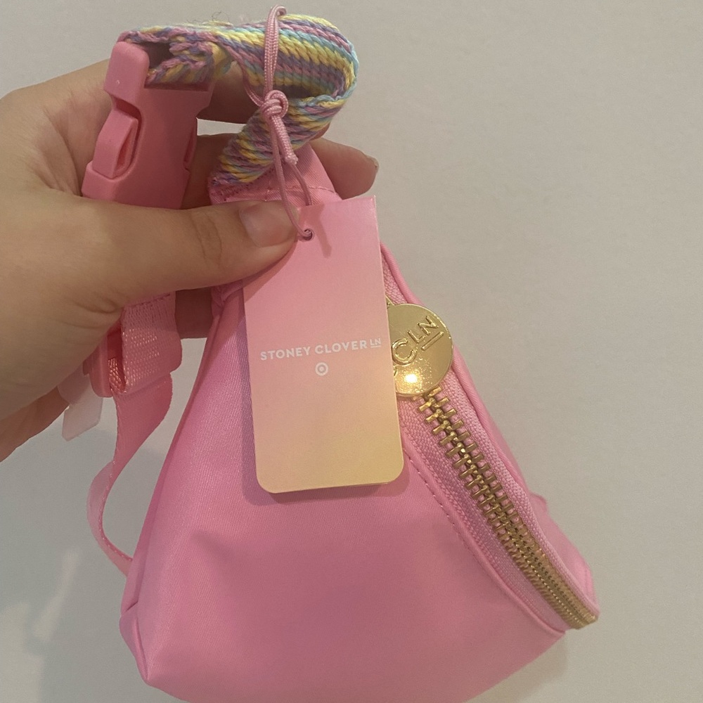 Stoney Clover Lane x Target Pink Fanny Pack - Picture 4 of 4